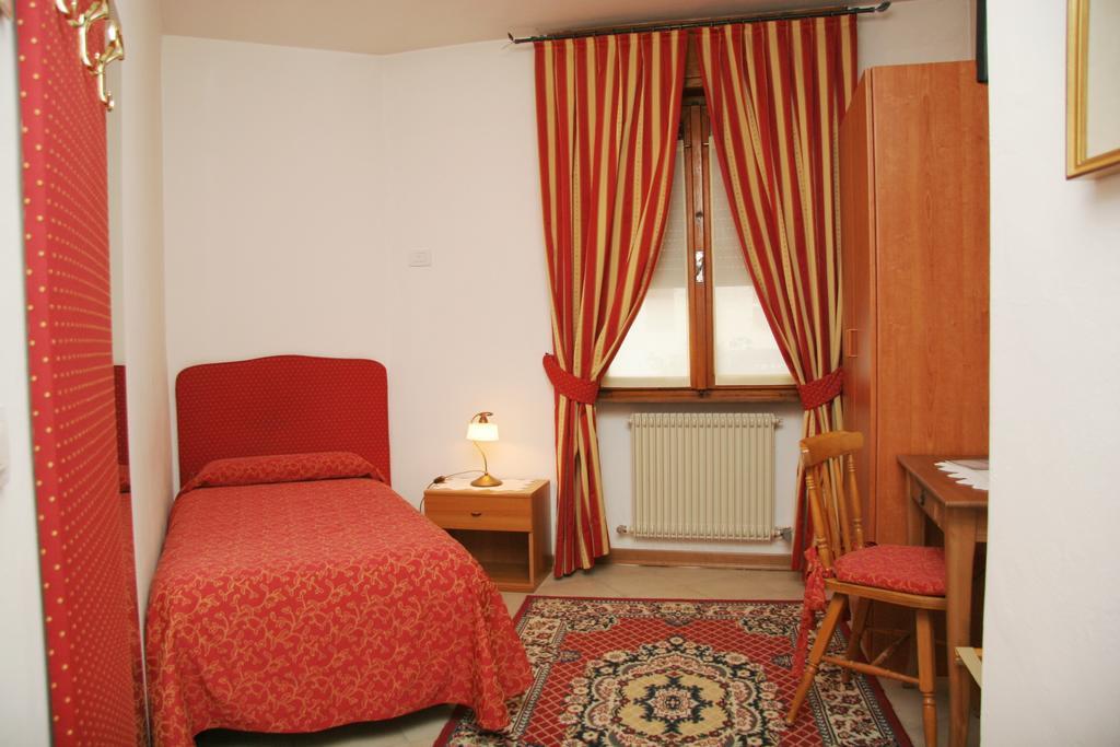 Albergo Garni Cavento Пинцоло Экстерьер фото