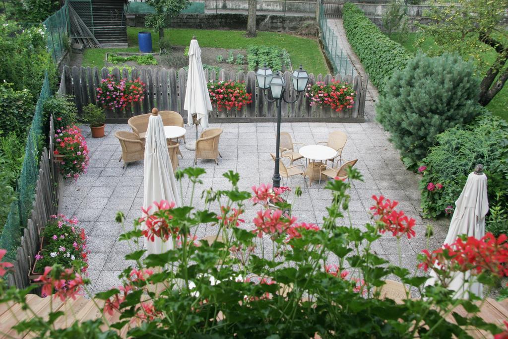Albergo Garni Cavento Пинцоло Экстерьер фото